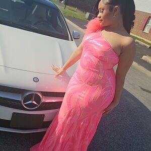 Elegant Pink One-Shoulder Dress